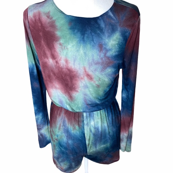 Audrey 3+1 Tie Dye Wrap Front Romper Size Medium - Picture 4 of 6